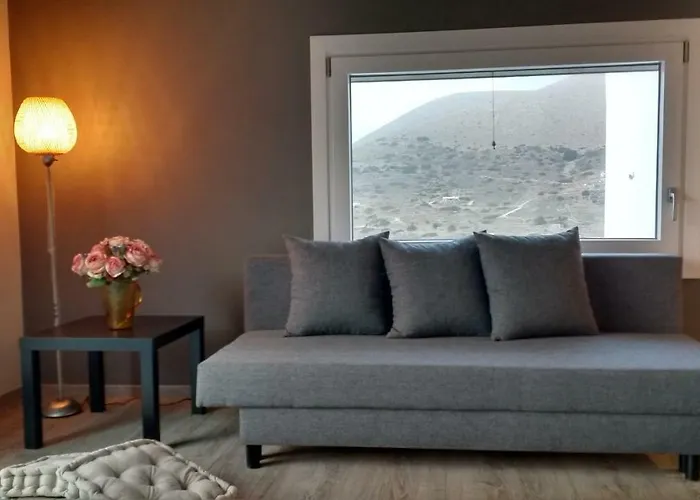 Silver Moon בית נופש *